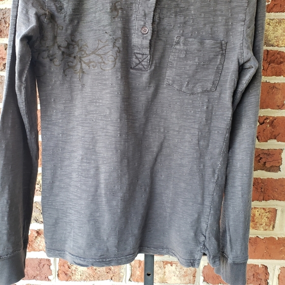 De Puta Madre Shirt - Picture 7 of 8